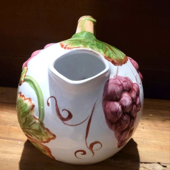 Vintage Ray Willfred grape vine pitcher - Picture 2 of 4